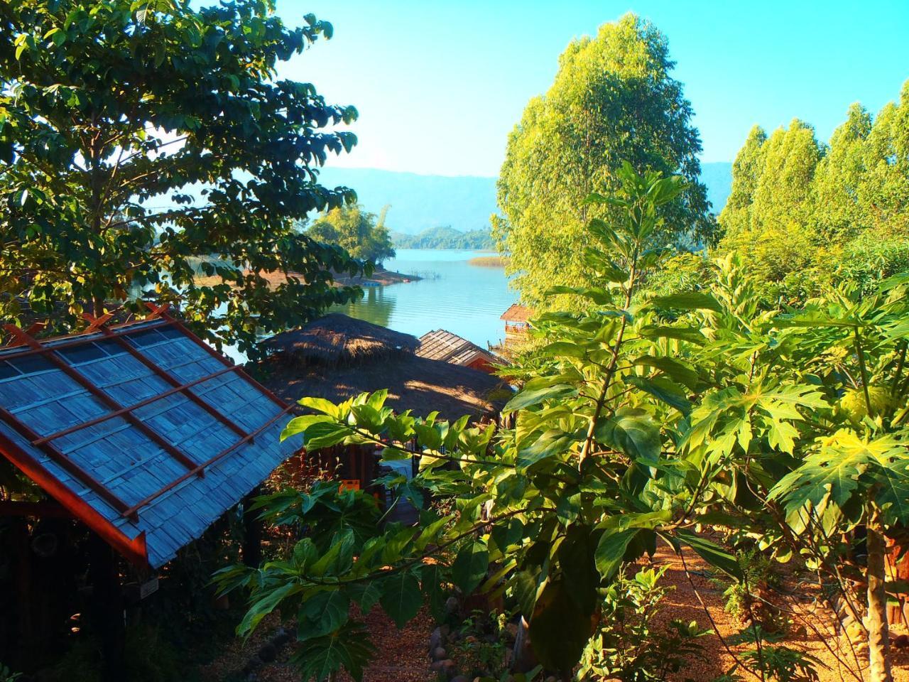 Nirvana Archipel Resort Vangviang Kültér fotó