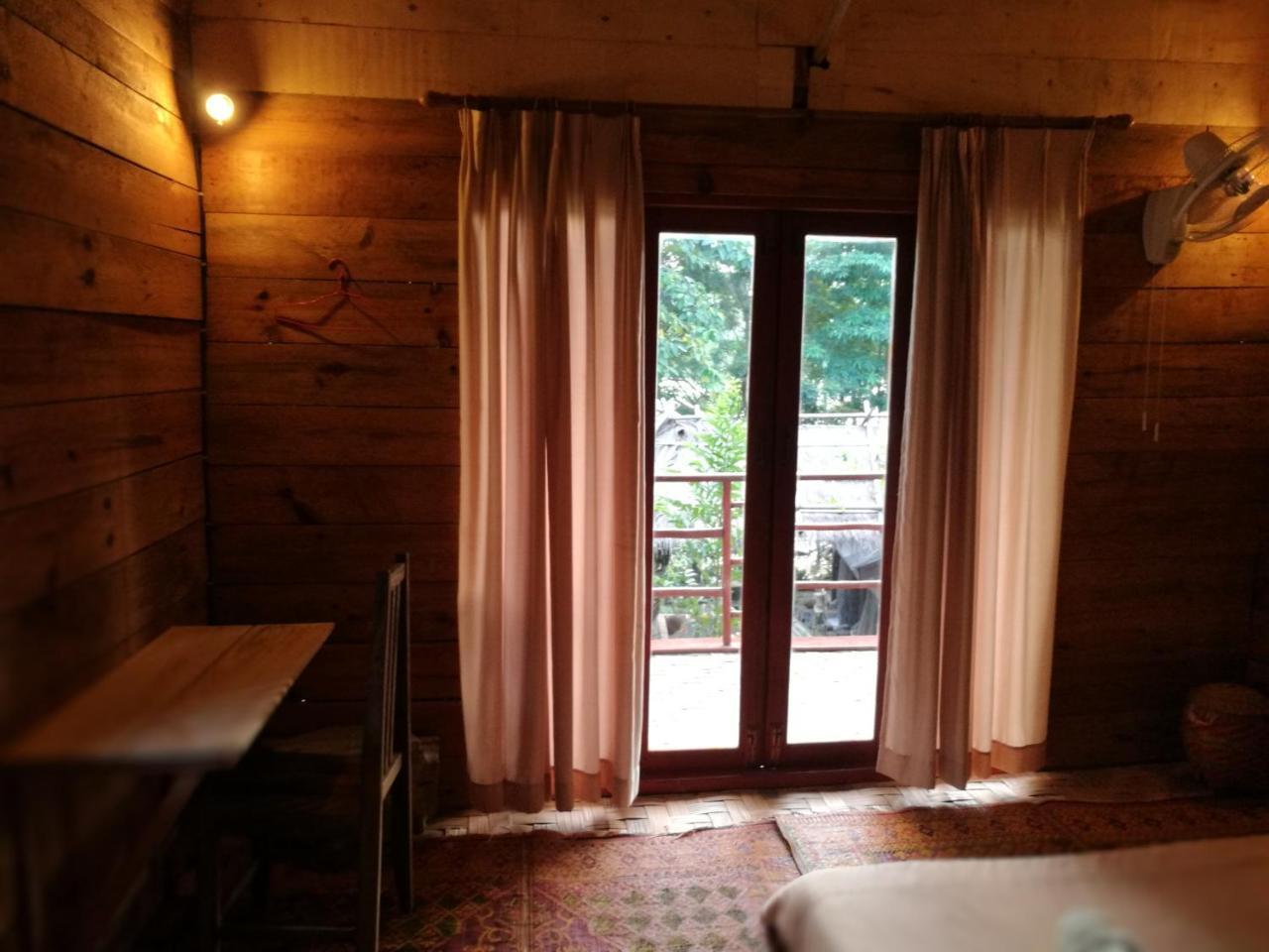 Nirvana Archipel Resort Vangviang Kültér fotó
