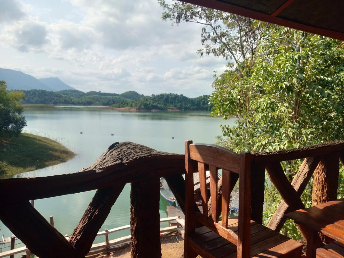 Nirvana Archipel Resort Vangviang Kültér fotó